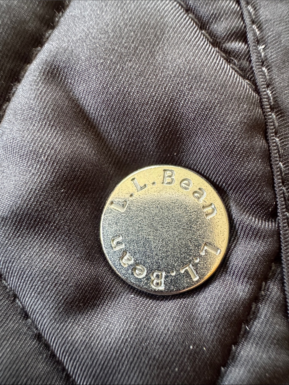 L.L. Bean Black Quilted Snap-Front Utility Jacket - Picture 2 of 8